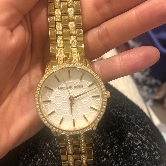 Michael Kors Watch - Picture 3 of 3